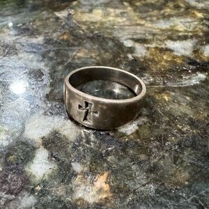 James Avery RETIRED Crosslet Ring